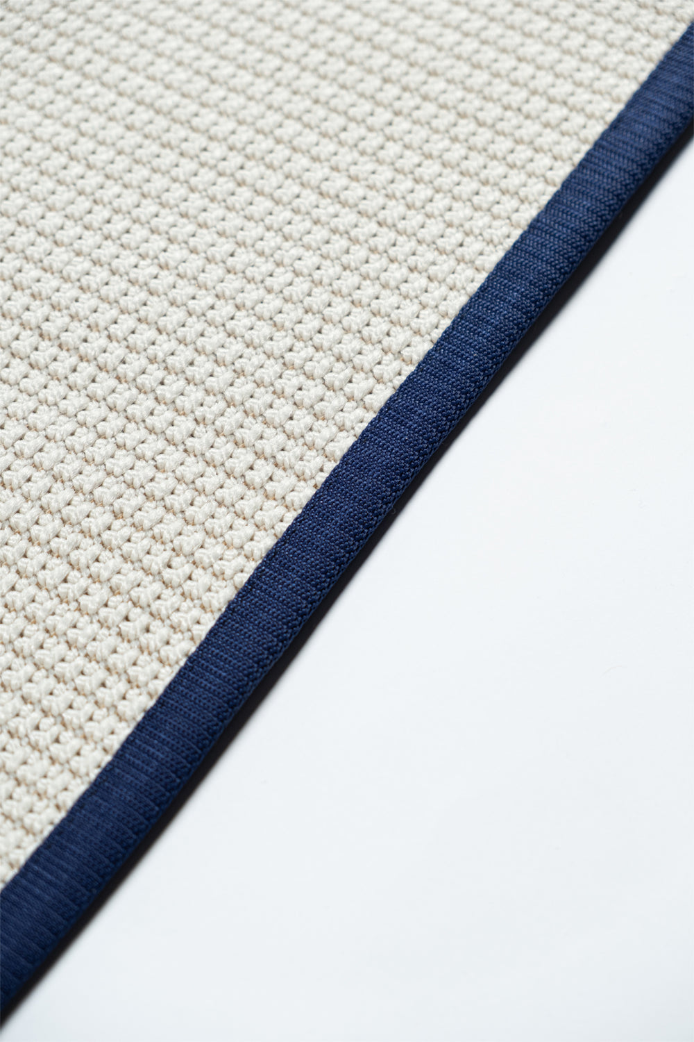 Evdeco Suit SU01 Beyaz Lacivert Biyeli Doğal Sisal Halı
